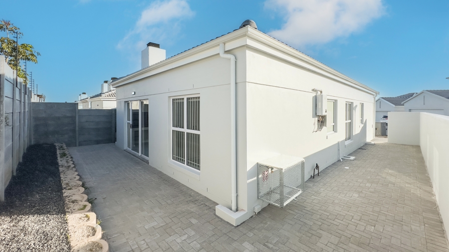 3 Bedroom Property for Sale in Vredelust Western Cape